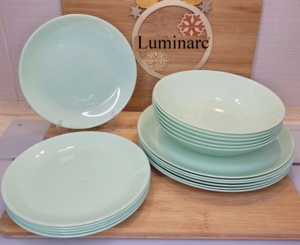 Тарілка LUMINARC  Plumi Paradise Green 19см