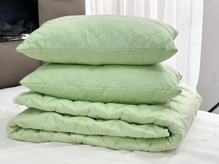 Подушка 70х70 см Green Bamboo Холлофайбер